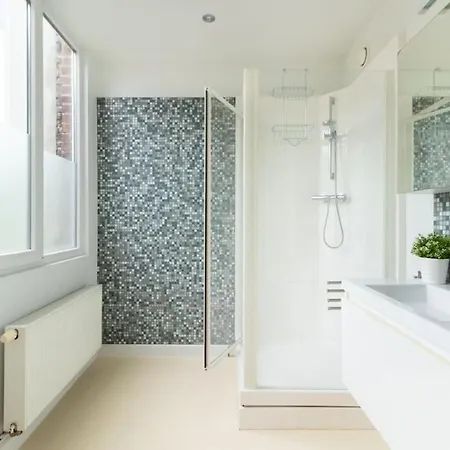 Bright, Spacious Apartments & Perfectly Located In The Heart Of Gand Extérieur photo