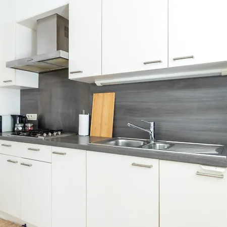 Bright, Spacious Apartments & Perfectly Located In The Heart Of Gand Extérieur photo
