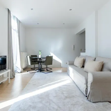 Bright, Spacious Apartments & Perfectly Located In The Heart Of Gand Extérieur photo