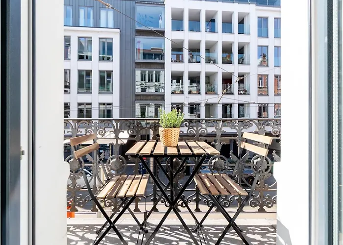 Bright, Spacious Apartments & Perfectly Located In The Heart Of Ghent