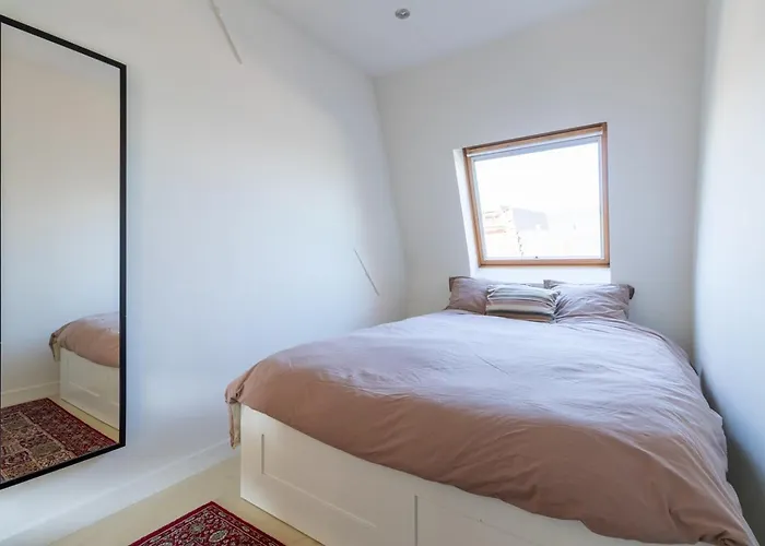 Bright, Spacious Apartments & Perfectly Located In The Heart Of Ghent