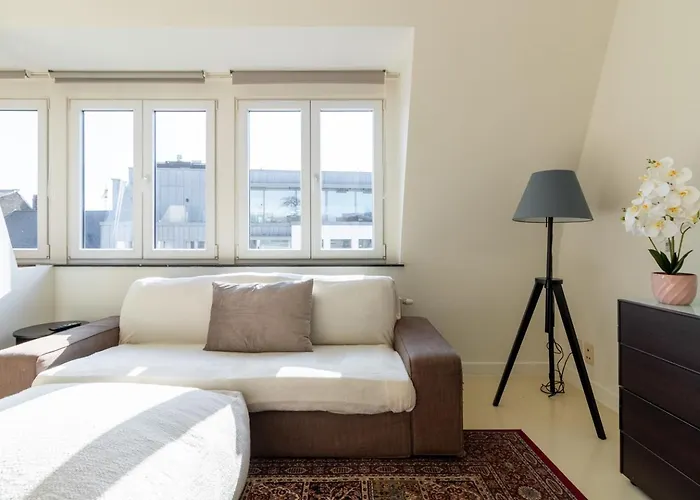 Bright, Spacious Apartments & Perfectly Located In The Heart Of Ghent