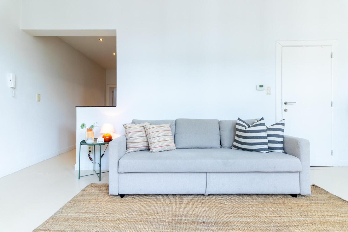 Appartamento Bright, Spacious & Perfectly Located In The Heart Of *